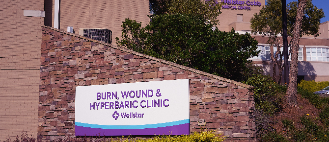 Signage for Burn, Wound & Hyperbaric Clinic at Wellstar Cobb Medical Center